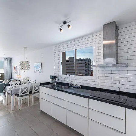 Miami 5 Seaview By Casasol Lägenhet